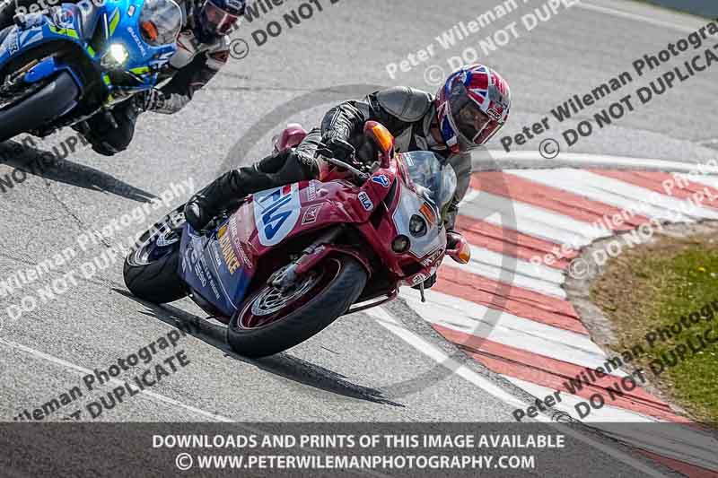 donington no limits trackday;donington park photographs;donington trackday photographs;no limits trackdays;peter wileman photography;trackday digital images;trackday photos